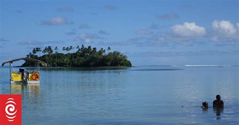 Cook Islanders Considering How Much Tourism Is Too Much Rnz News