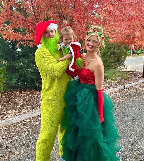 Grinch Inspired Halloween Costume | Whoville costumes, Family christmas outfits, Grinch costumes