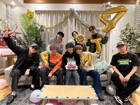 Fantastics From Exile Tribe On Twitter Fantastics デビュー4周年記念生配信🌻 ご覧