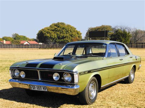 ford falcon  photo gallery