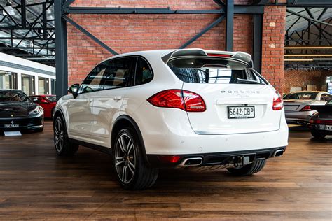 Porsche cayenne white (7) - Richmonds - Classic and Prestige Cars - Storage and Sales - Adelaide ...