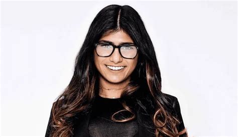 Instagram Mia Khalifa regresaría al cine para adultos y publica