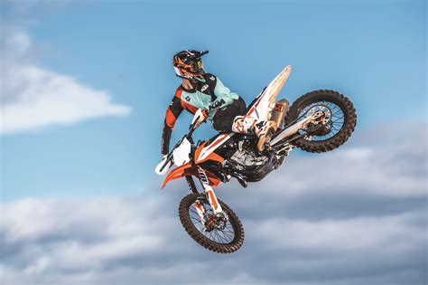 The New Generation of KTM SX is here – Live Motocross