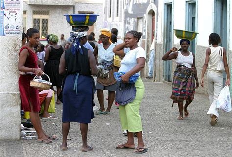 Conosaba do Porto: População de Cabo Verde pode chegar a cerca de 560 ...