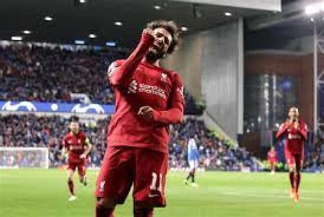 محمد صلاح على رأس التشكيل المتوقع لليفربول أمام أستون فيلا فى