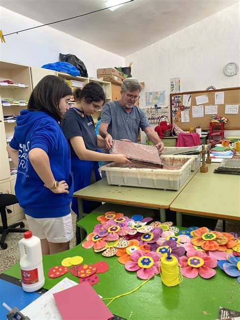 VISITA DE UN GRUPO DE ALUMNADO Y MAESTROS DEL AGRUPAMENTO DE ESCOLAS