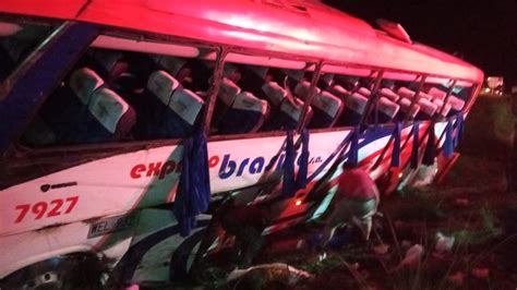 Accidente De Bus En El Magdalena Medio Deja Muertos Y Al Menos