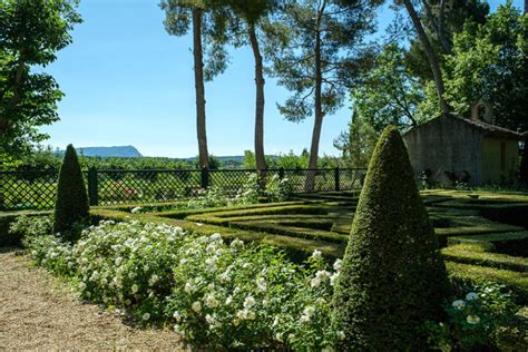 Les Jardins De Romegas Provence