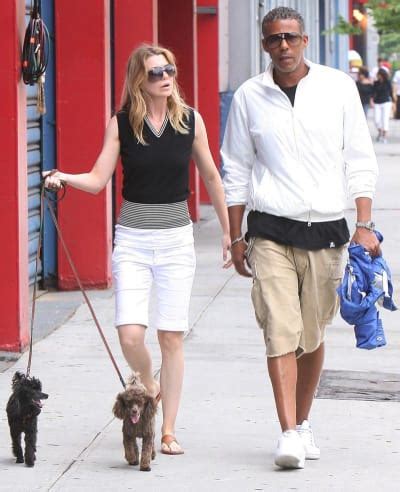 Ellen Pompeo and Family in New York - TV Fanatic