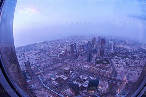 Dubai night skyline 11301110 Stock Photo at Vecteezy