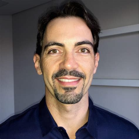 Dr. Fábio Modesto