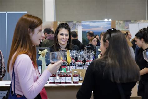 Divino Il Mercato Dei Vini E Dei Distillati A Bergamo