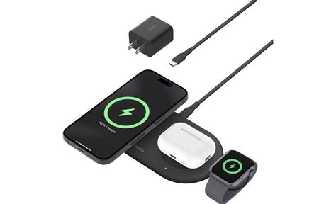 Belkin BoostCharge Pro Black 3 In 1 Wireless Magnetic Charger With 15