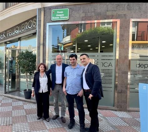 El Ayuntamiento De Tomares Dedica Una Calle Al Hostelero Joaqu N Rom N