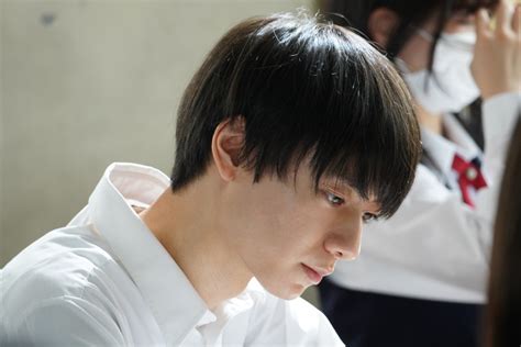 作間龍斗 Hihi Jets）19歳の誕生日記念！映画『ひらいて』新場面写真＆撮影秘話解禁 芝居に対する貪欲な姿勢を監督も絶賛 ｜ オタ女