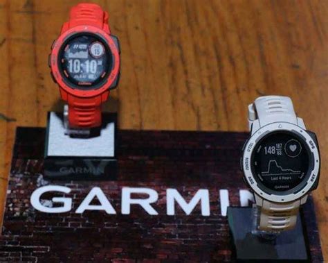 Garmin Unveils Rugged Gps Enabled Smartwatch In India