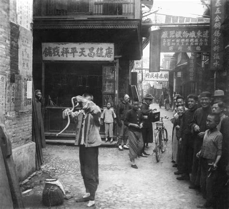 Fascinating Photos Of Life In Old Shanghai From The 1920s And 1930s