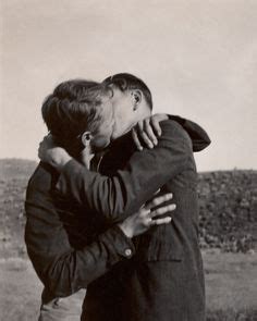 idées de GAY VINTAGE en hommes vintage gay photo noir et blanc