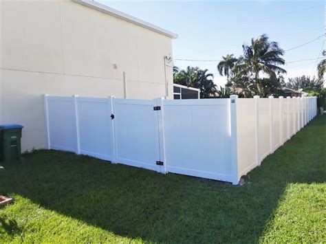 Pvc Fence Installation Cape Coral Fl Global Fence Inc