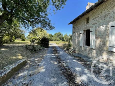 Maison Vendre Pi Ces M Montpon Menesterol