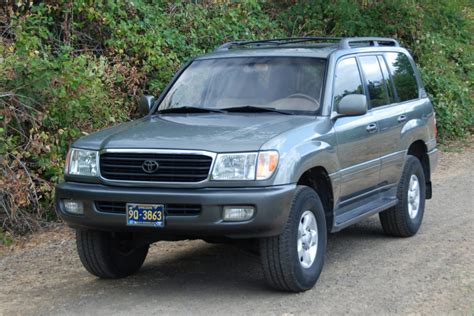 No Reserve 1999 Toyota Land Cruiser Uzj100 For Sale On Bat Auctions