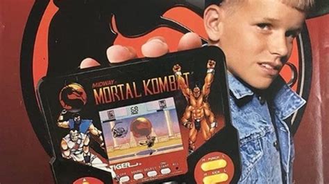 Retro 1994 Commercial For The MORTAL KOMBAT Handheld Game — GeekTyrant