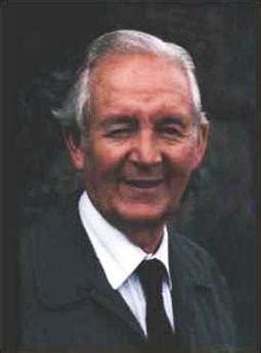 James Herriot Profile, BioData, Updates and Latest Pictures | FanPhobia ...