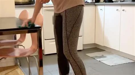 Casually Wetting In The Kitchen Free Sex Video RedTube