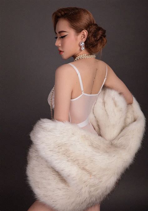 Depvailon Model Vietnamese Model Hot Beautiful Girls In White Collection E Cup