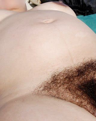 Hairy Nude Beach Porn Pics Pictoa