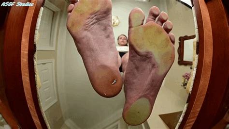 Funky Foot Girls Filthy Bare Feet Crush MP Amateur Soles Giantess And Footjobs