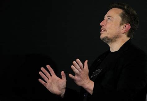 Elon Musk Issues Warning About Humanoid Robots In Ai Age Of