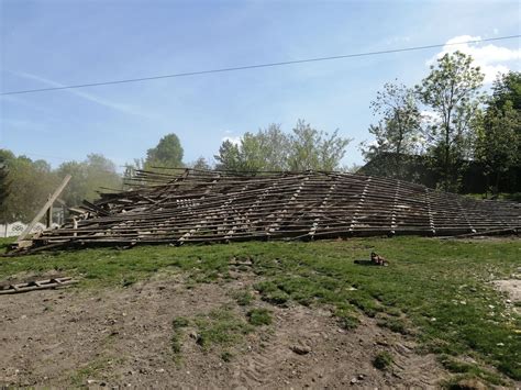 Rozbiórka stodół skup starego drewna stodół szopy wymiana desek