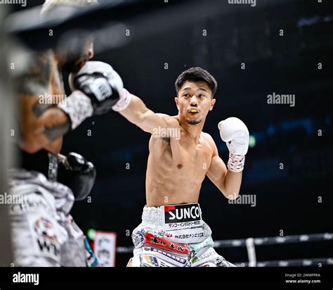 Champion Alexandro Santiago Black Gloves Of Mexico And Challenger