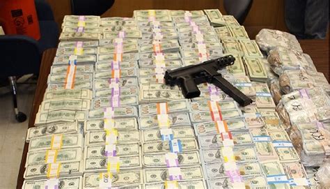 Watch Million Dollars In Cash Seized In Miami Drug Bust Wmal Fm