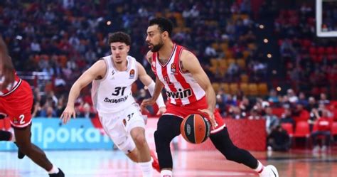 Alec Peters Ta D Olympiakos Asvel I Farkl Yendi Eurohoops