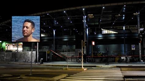 Milano Poliziotto Accoltellato Alla Stazione Di Lambrate In Gravi