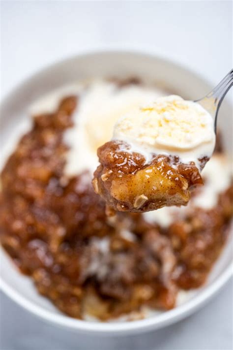 Slow Cooker Apple Crisp Gluten Free • Dishing Delish