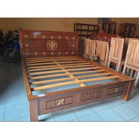 Jual Dipan Rangka Tempat Tidur Minimalis Lengkung Ukir Kayu Jati