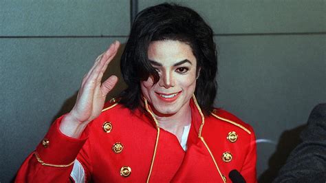 Red Dress Wearing Michael Jackson With Black Hair Michael Jackson Hd Wallpaper Peakpx