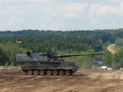 German PzH 2000 Photos Page 1