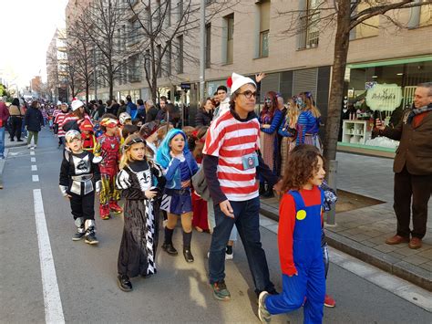 FOTOGALERIA Rua de Carnestoltes 2023 de lescola Bisbat dÈgara de