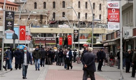 İZZET BAYSAL CADDESİ YENİDEN YAYALARA AÇILDI Gazete Bolu