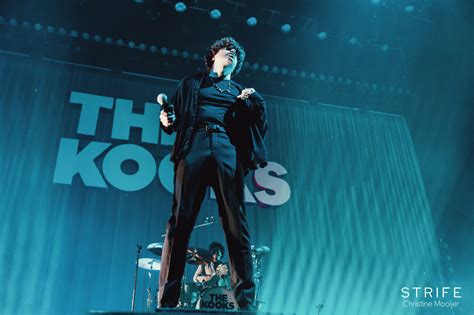 CONCERT REVIEW The Kooks Celebrate 15 Years Of Inside In Inside Out