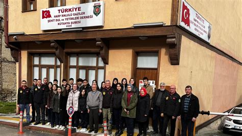 ÖĞRENCİLERİMİZDEN ANLAMLI ZİYARET Abdülhamid Han Anadolu Lisesi