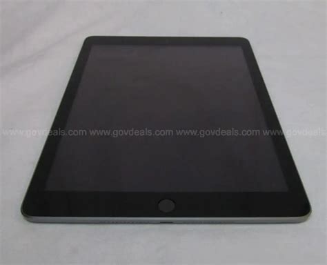 Apple Ipad (A1822) | AllSurplus
