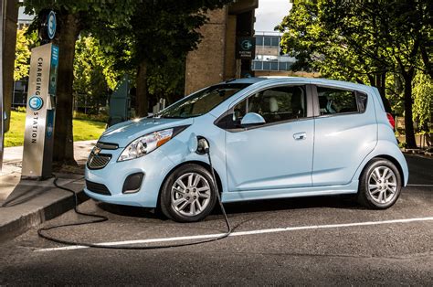 2016 Chevrolet Spark EV Reviews - Research Spark EV Prices & Specs - MotorTrend