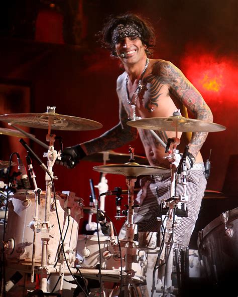 Motley Crue Tommy Lee Crue Fest 2 San Manuel Amphithea Flickr