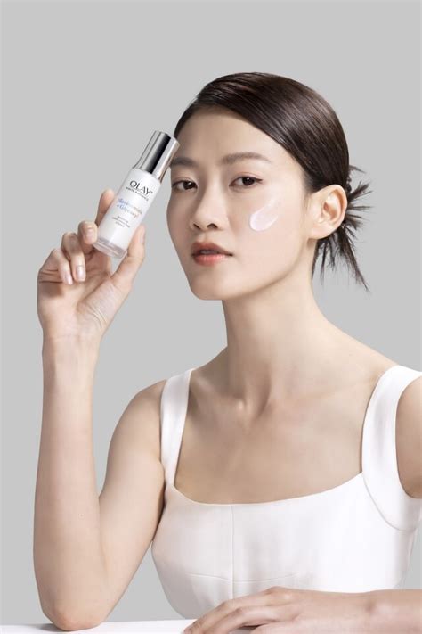 突破美白瓶頸期！olay「以褪為進」全方位美白方案，是廖子妤擁有透亮無瑕肌的秘密法寶