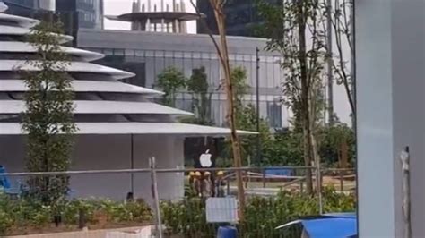 Here S Proof That Malaysia S First Apple Store At Trx Is Real